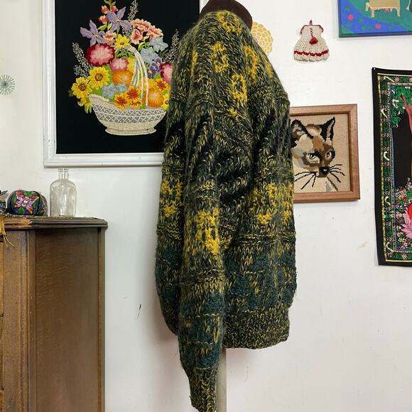 Vintage Green & Gold Grandpa Cardigan, 1970s Hand Knit Button Front Sweater Sz L - Picture 6 of 11